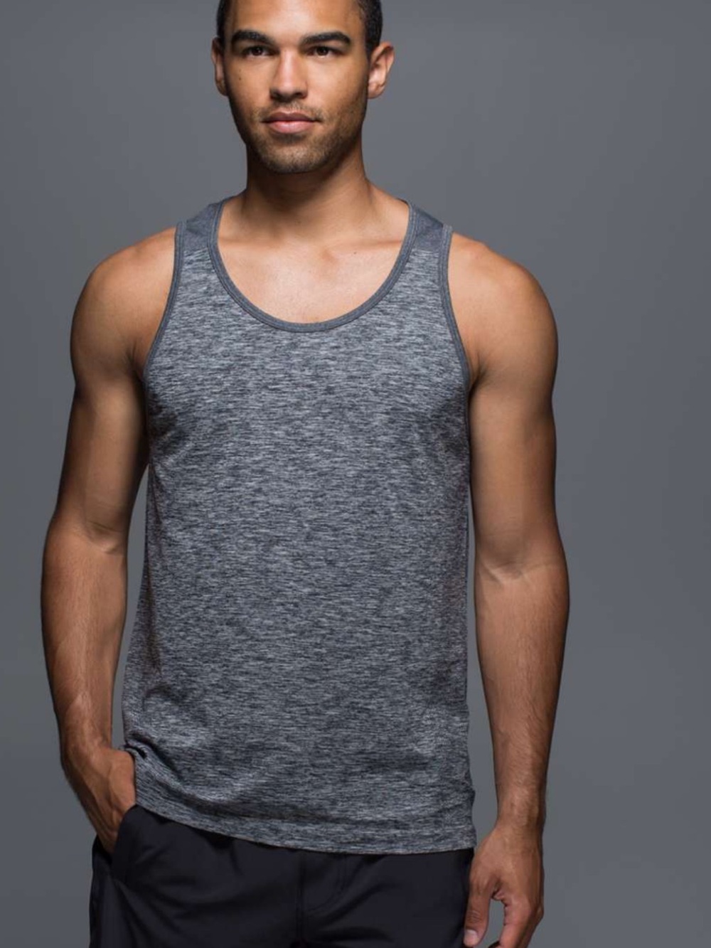 Vintage Lululemeon athletica Men's Metal Vent  Gray Tech Tank Top. Clean.